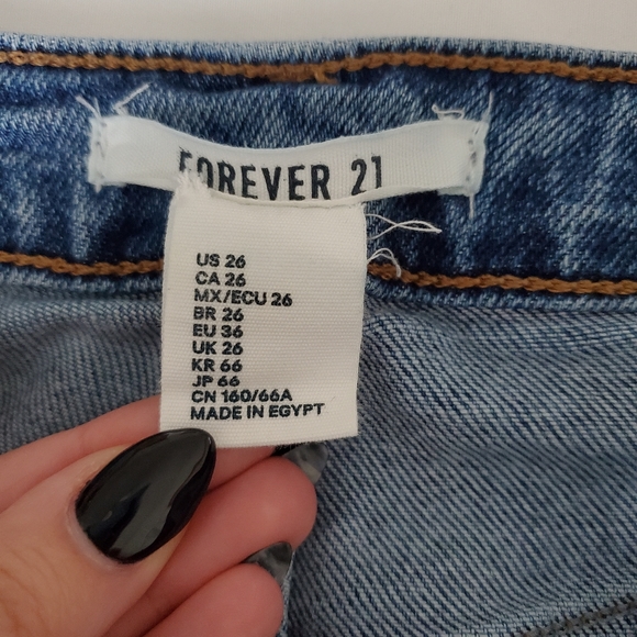 Forever 21 High Waisted Mom Jeans - Picture 3 of 5